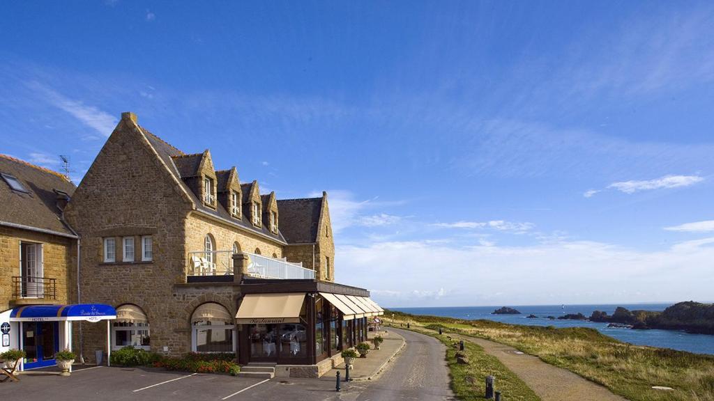 Hotel De La Pointe Du Grouin Cancale Exterior foto